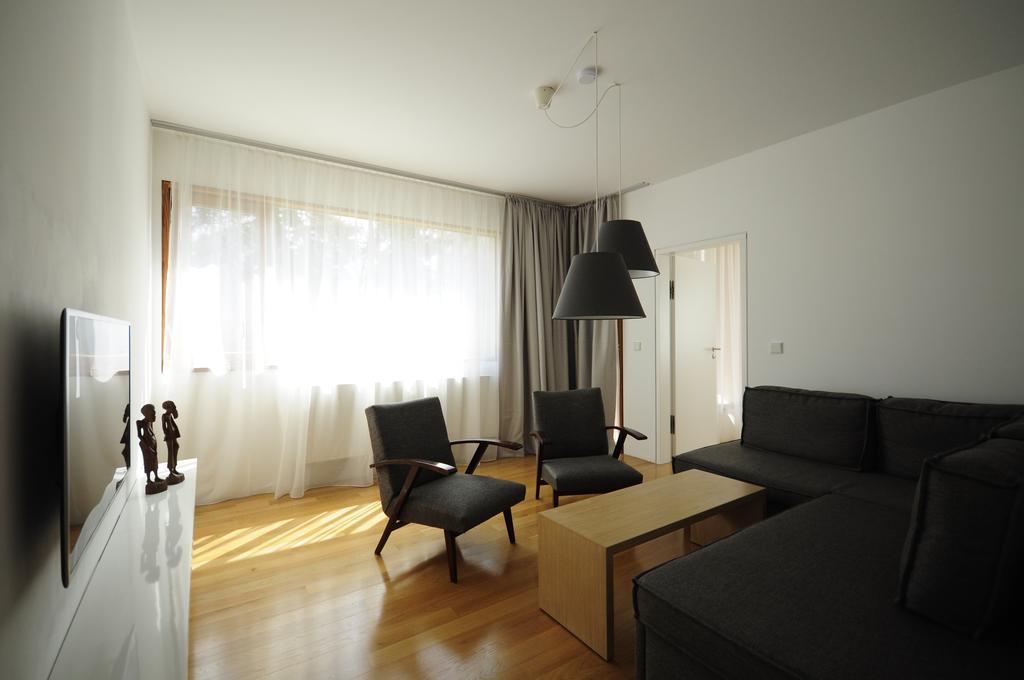 Design Apartment In Park صوفيا المظهر الخارجي الصورة